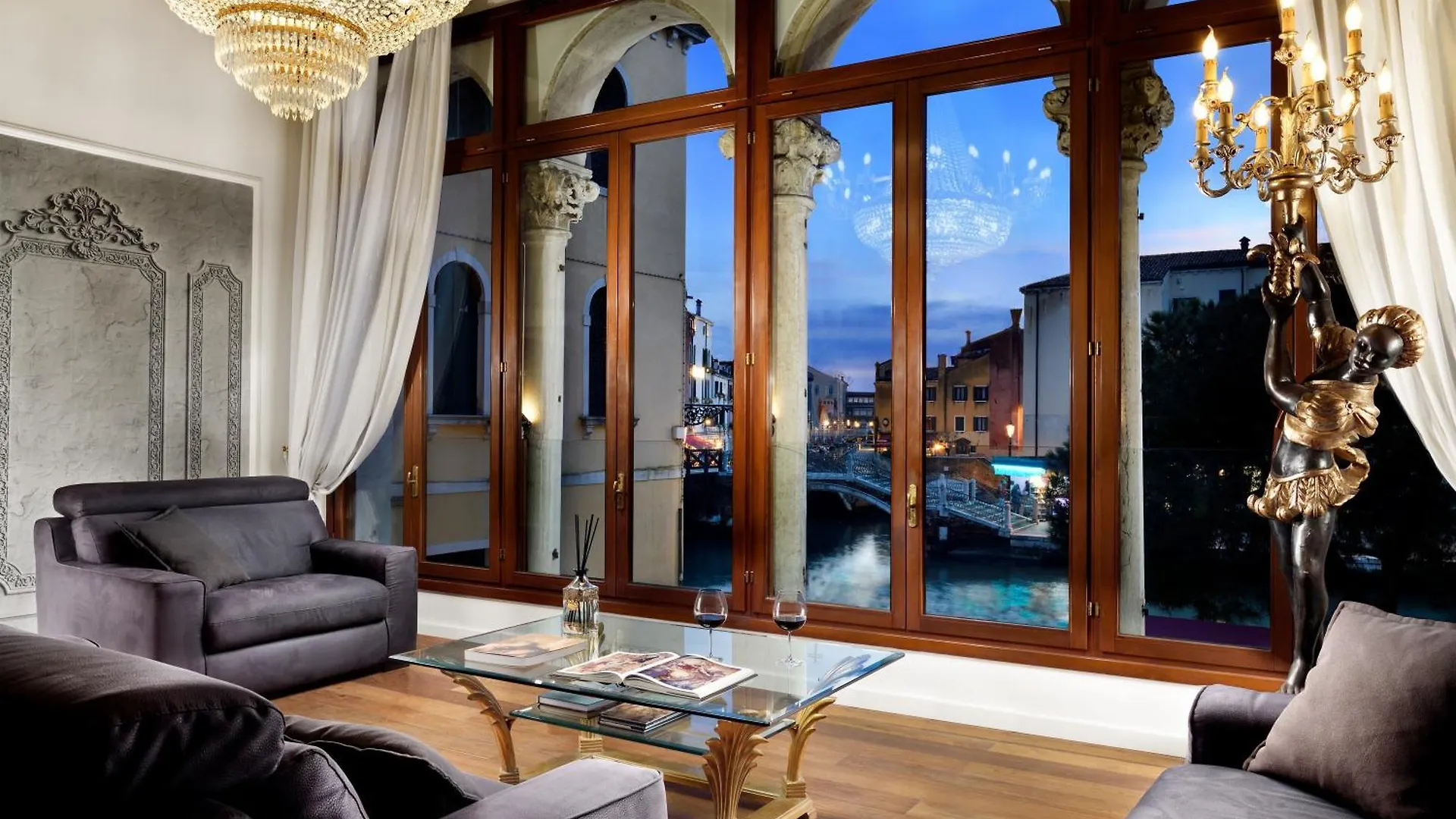 Apartament Swan Dolcevita Prestige Stay - Canal View & Exclusive Experience Wenecja Włochy