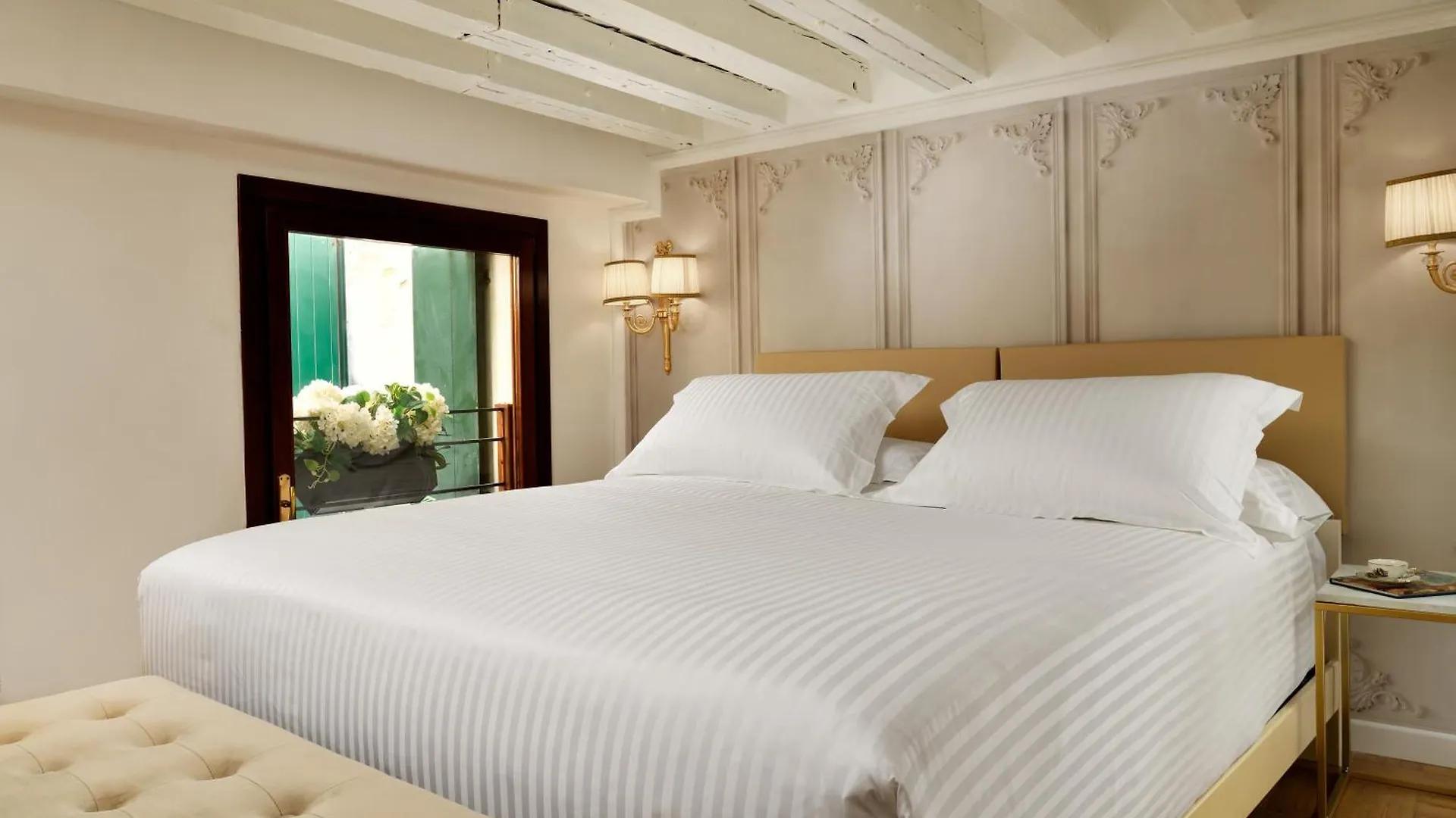 Swan Dolcevita Prestige Stay - Canal View & Exclusive Experience Wenecja